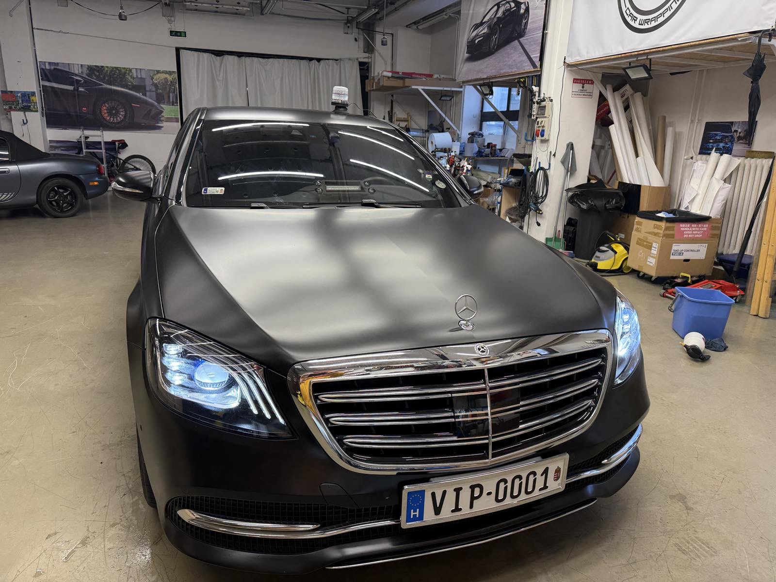 Mercedes-Benz Clasa S, vedere frontală